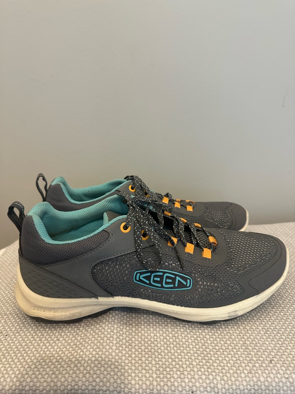 KEEN Terradora Speed Hiking Shoes Womens 10 Gray Blue Outdoor Gorpcore 1027255
